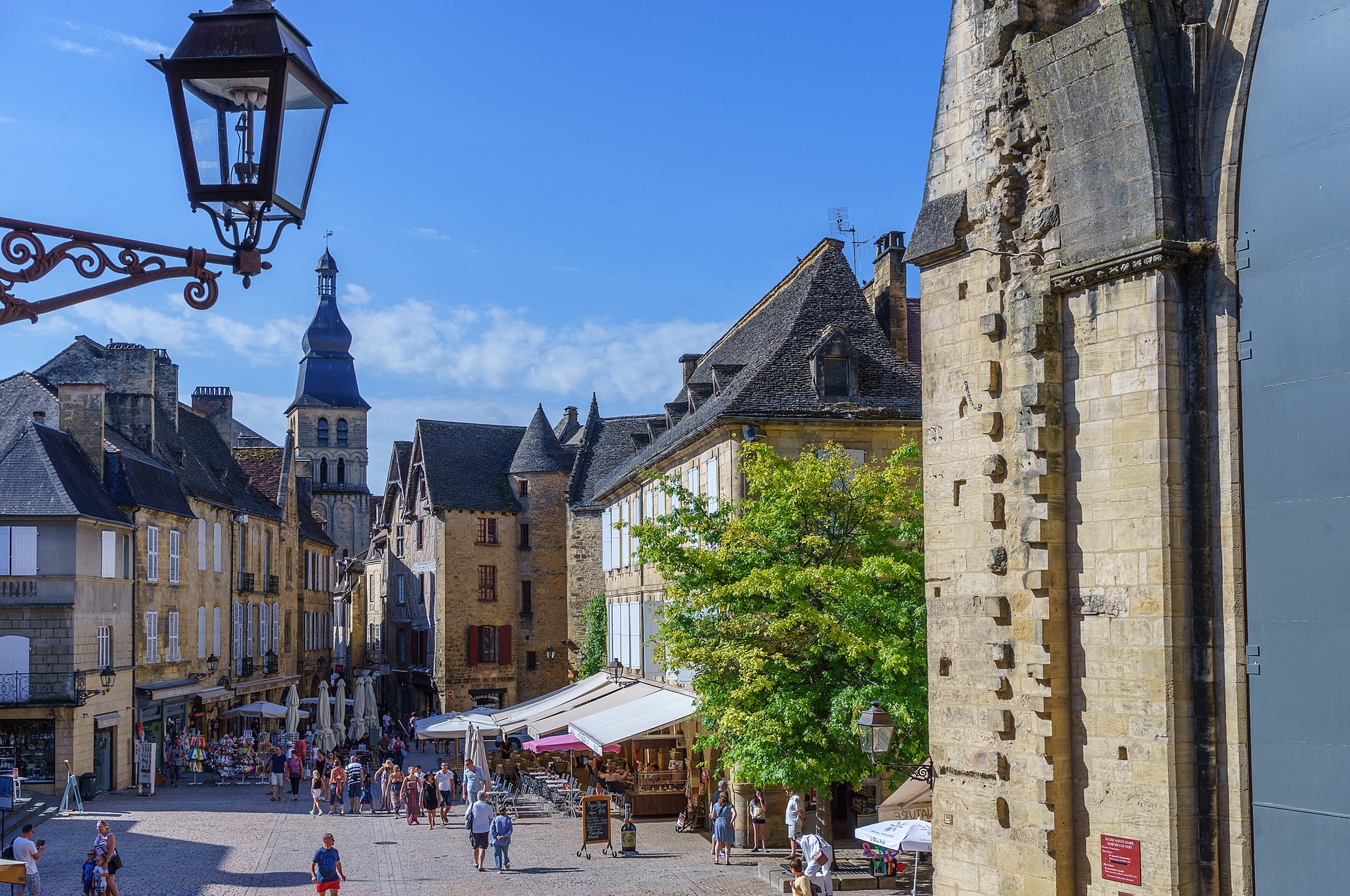 Sarlat - Place de la liberté